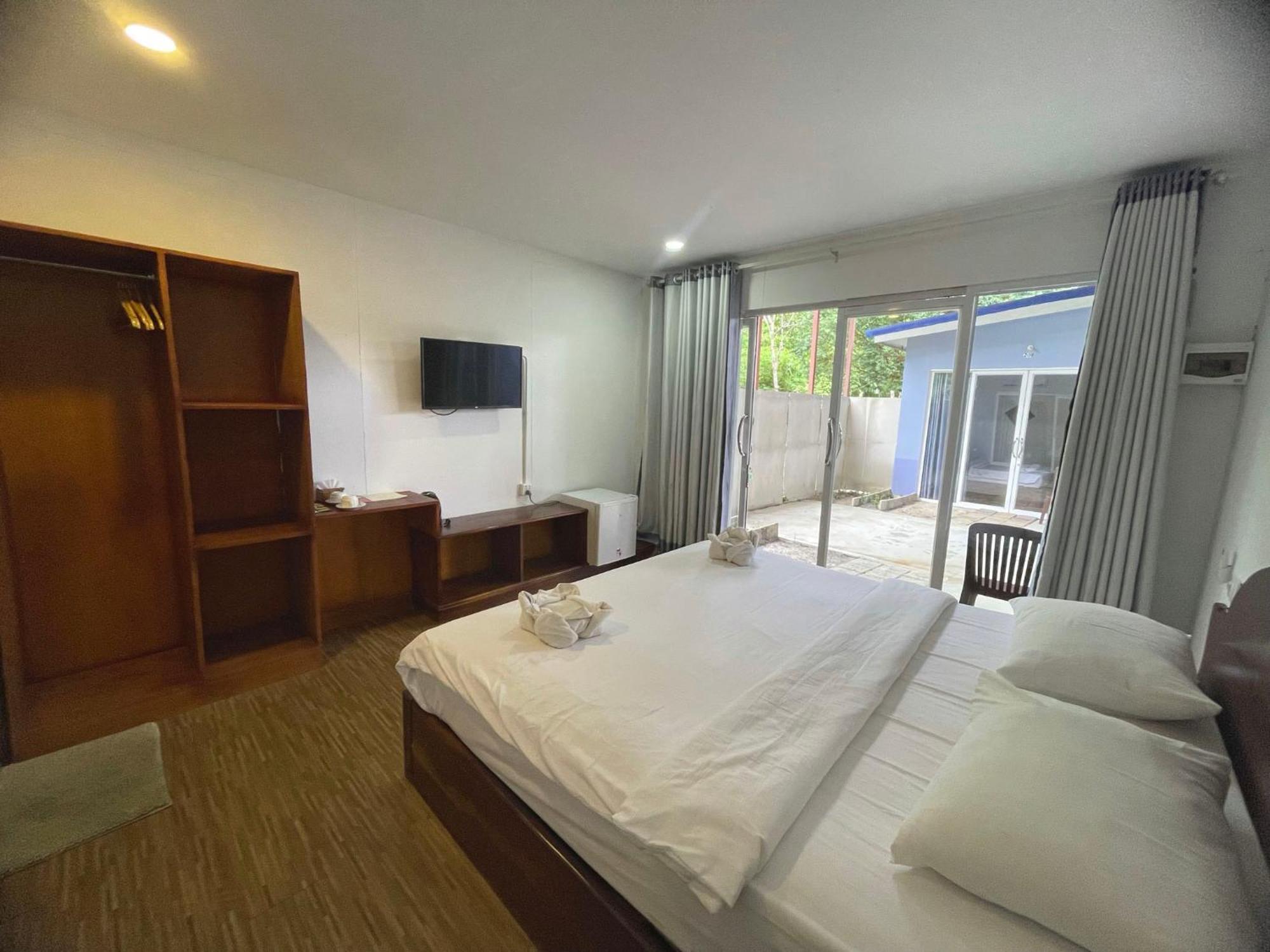 Scarlet Sails Hostel Kaoh Touch Экстерьер фото